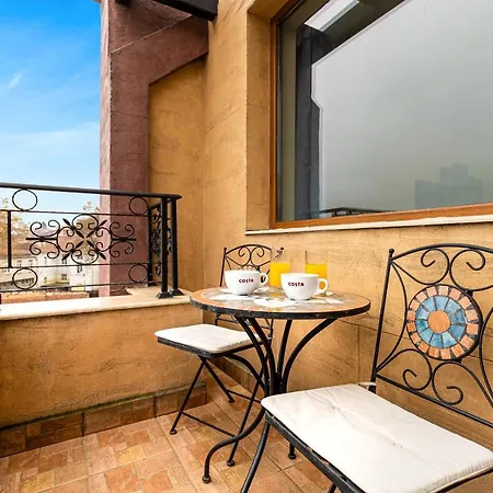 The Walnut 2bd Apartman
