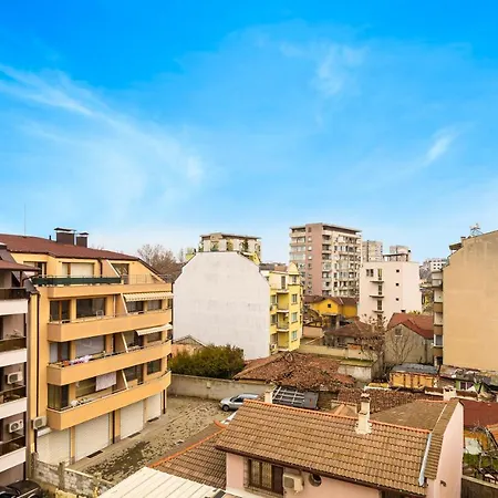 The Walnut 2bd Plovdiv